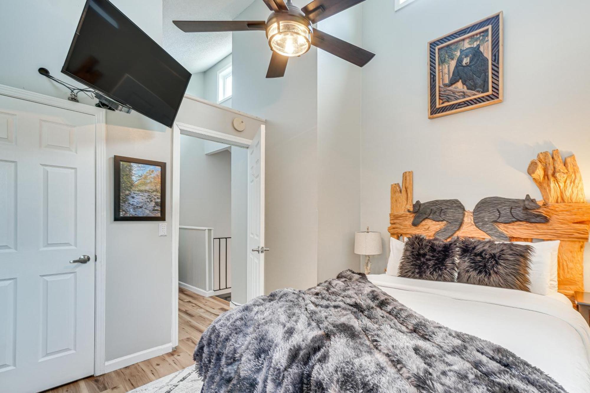 Downtown Gatlinburg Condo With Mountain-View Balcony 外观 照片