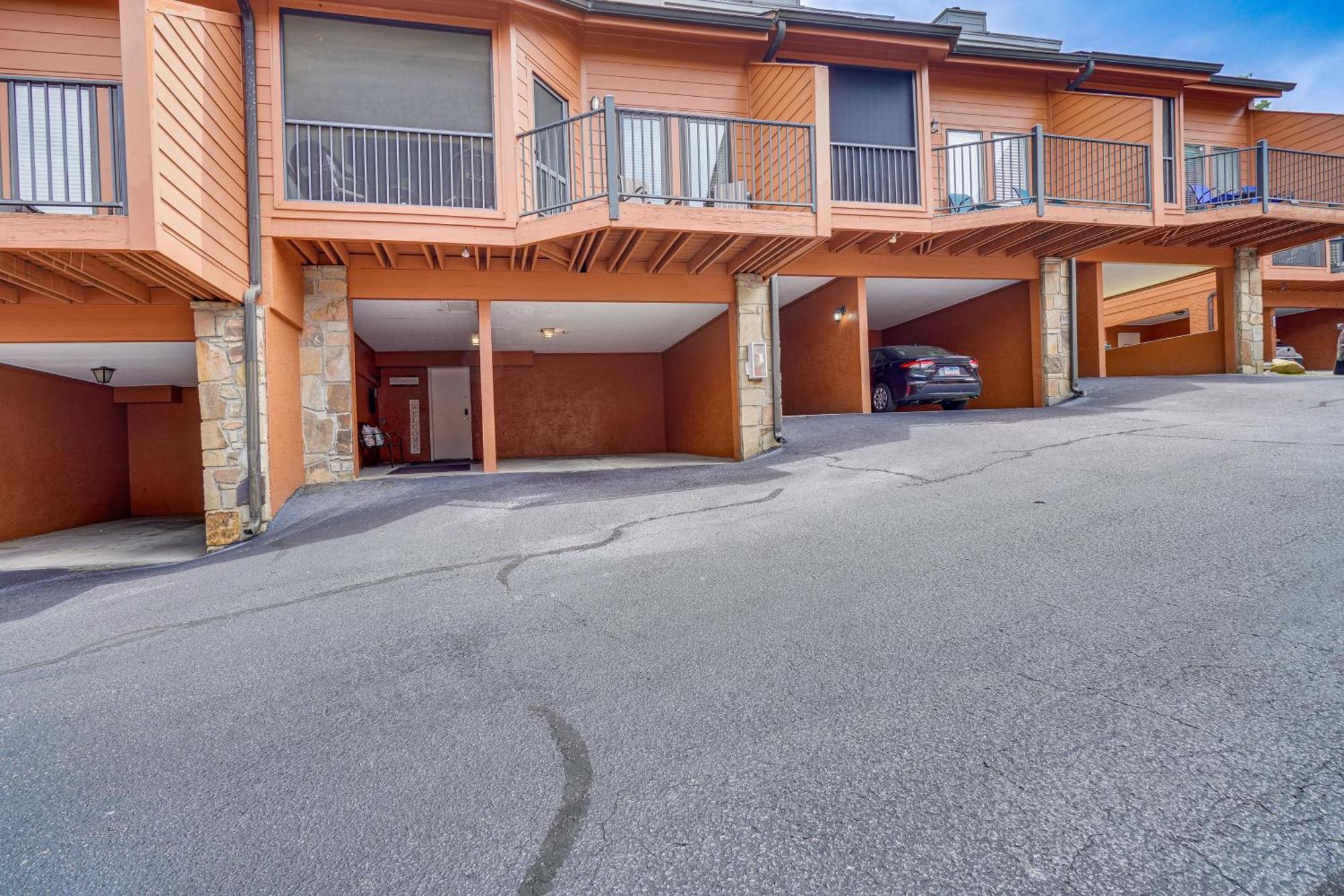 Downtown Gatlinburg Condo With Mountain-View Balcony 外观 照片